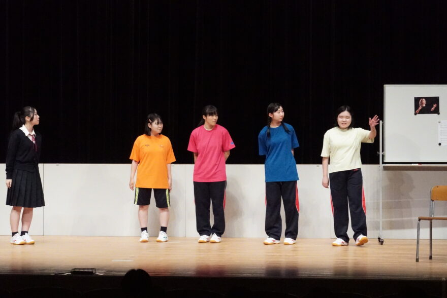 演劇部写真4